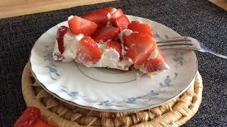 Recette Gâteau à étages aux fraises  مطبخ أم وليد Oum Walid [upl. by Scot169]