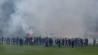 1FC BOCHOLT Aufstieg in die Regionalliga Platzsturm und Meisterfeier mit Pyro [upl. by Aidnahs]