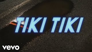 Mueveloreina  Tiki Tiki Video [upl. by Anaert]