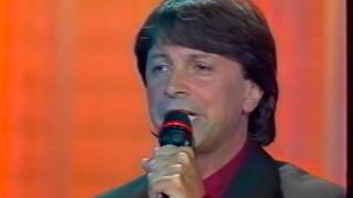 Herve Vilard  La vie est belle  le monde est beau  Live1995 [upl. by Airual]